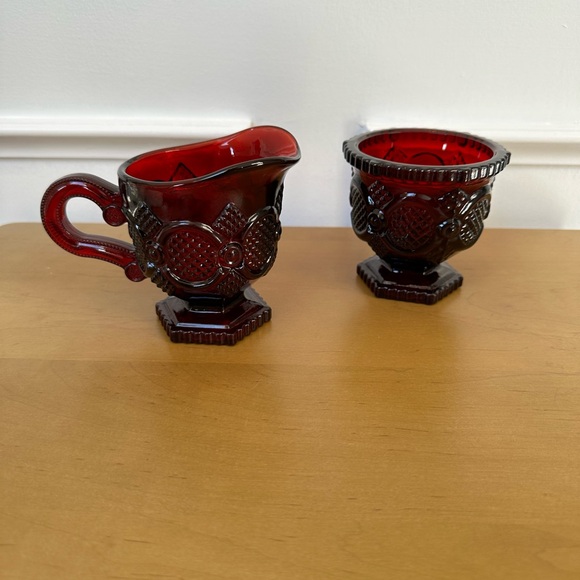 Avon Glass - Picture 2 of 6